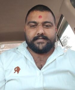 आखिर जावर के ढाबा संचालक ने क्यो उठाया जानलेवा कदम..! जहरीला पदार्थ खाने के पहले बनाया वीडियो,सोशल मीडिया पर किया पोस्ट,3 लोगो को ठहराया जिम्मेदार,जावर टीआई पर भी लगाये आरोप,आखिर इस घटना के पीछे असली कारण क्या.? हो जांच