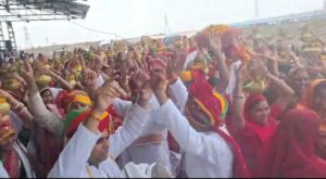 परमात्मा को पाना है तो व्यक्ति को अहंकार,आडंबर,दिखाबे से दूर रहना होगा-पंडित कमलकिशोर नागर,आष्टा में शुरू हुई श्रीमद्भागवत कथा,प्रथम दिन निकली भव्य कलश यात्रा, उमड़ा श्रद्धालुओं का जनसैलाब