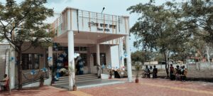 आष्टा की अटल कॉलोनी असामाजिक तत्वों एवं गैर कानूनी कार्यो का अड्डा बनी,आधी रात में हिन्दू संगठनों ने एक घर से एक व्यक्ति को दबोचा ओर पुलिस को सौपाएसडीएम कोर्ट ने व्यक्ति को भेजा जेल