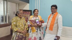 खबरो का संसार……आष्टा हैडलाइन,आष्टा से लेह-लद्दाख तक 5 हजार किमी का रोमांचकारी सफर तय लोटी नगर की साहसी महिला कविता चंद्रवंशी का विधायक ने किया स्वागत-सम्मान