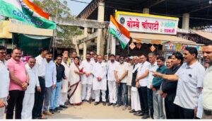 आज की खबर आज ही….आष्टा हैडलाइन,वोट बचाओ-देश बचाओ अभियान के तहत ब्लॉक कांग्रेस ने किया मुख्य चुनाव आयुक्त का पुतला दहन, इस्तीफे की मांग की